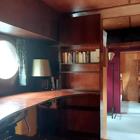 Belle Peniche Romantique A Paris Holiday home