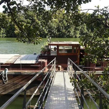 Сasa de vacaciones Belle Péniche Romantique à Paris *